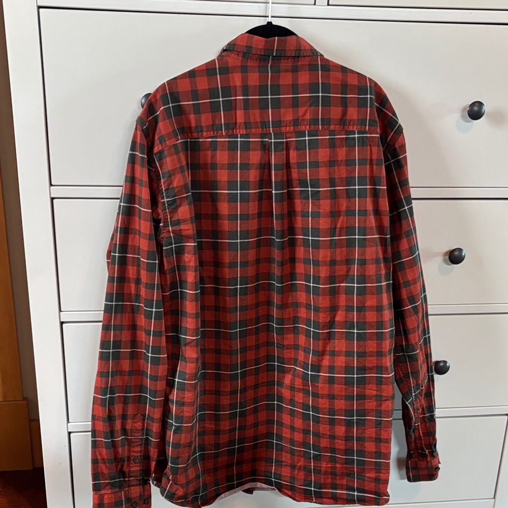 Men's Red and Black Plaid Casual Button Down Shirt - Picture 4 of 4